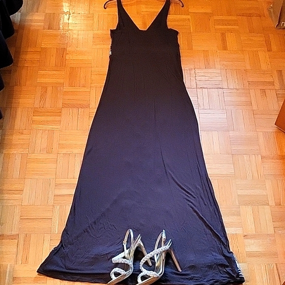 NWOT Stunning Bodycon Maxi-Dress, Chocolate w/Cream Embroidery, Crystals, M - Picture 15 of 16